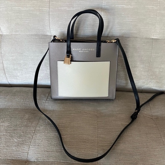 Marc Jacobs Tote - Picture 1 of 5